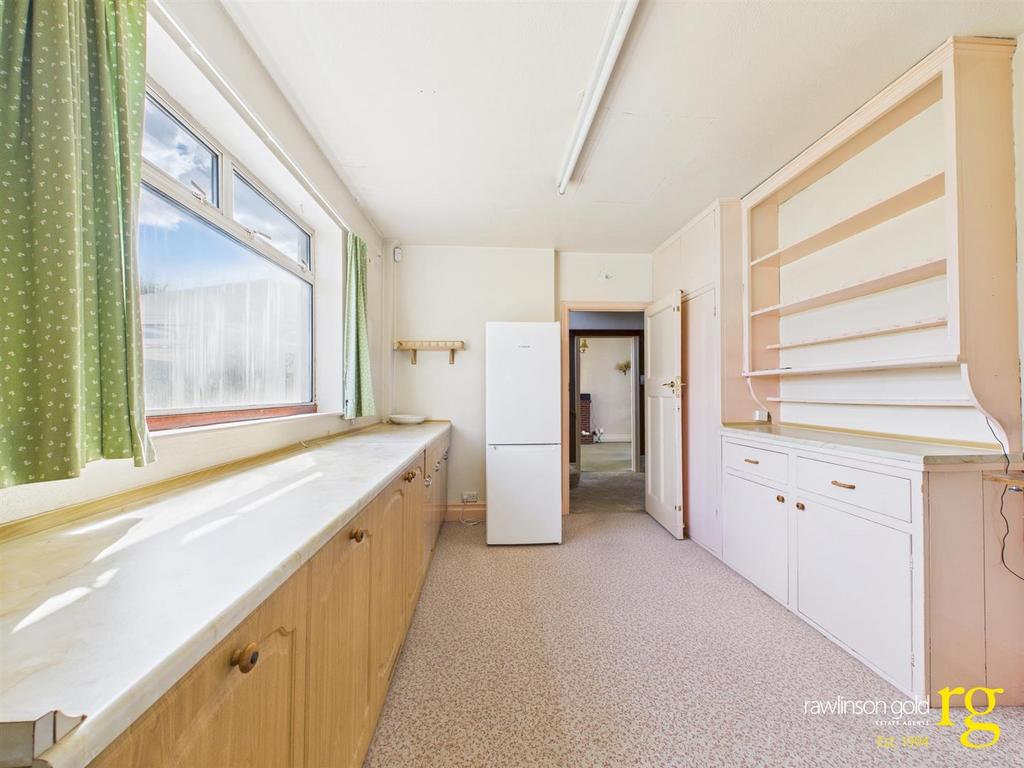 CAM02900 G0-PR0282-STILL006.jpg