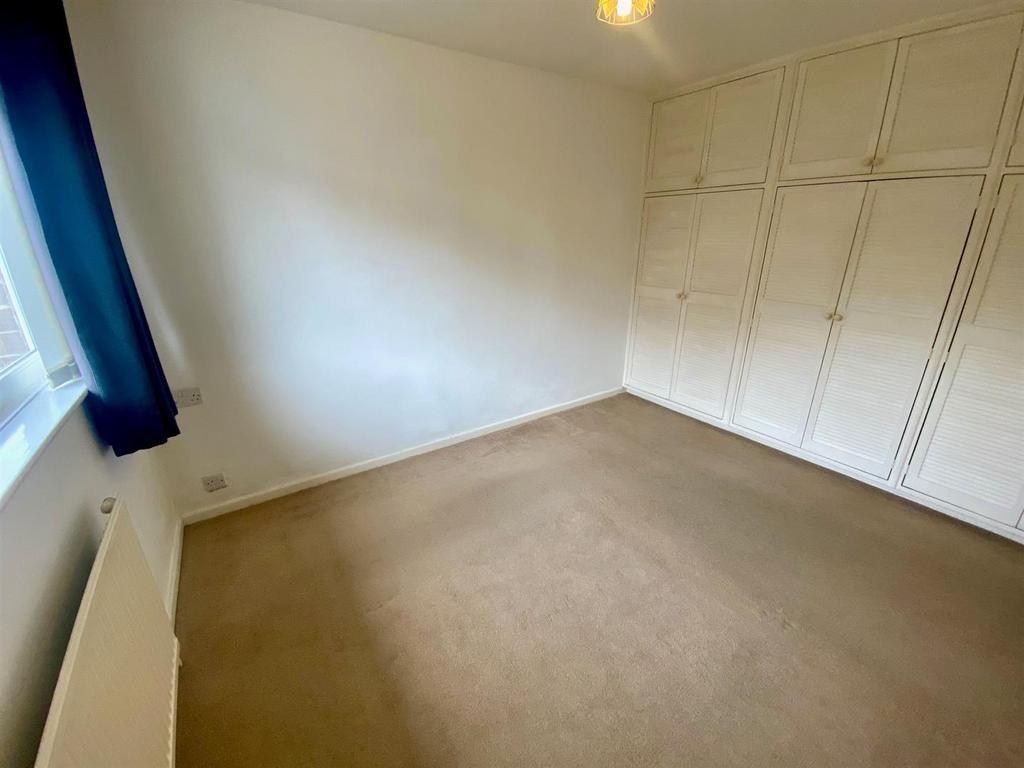 Bed 1 showing robes.jpg