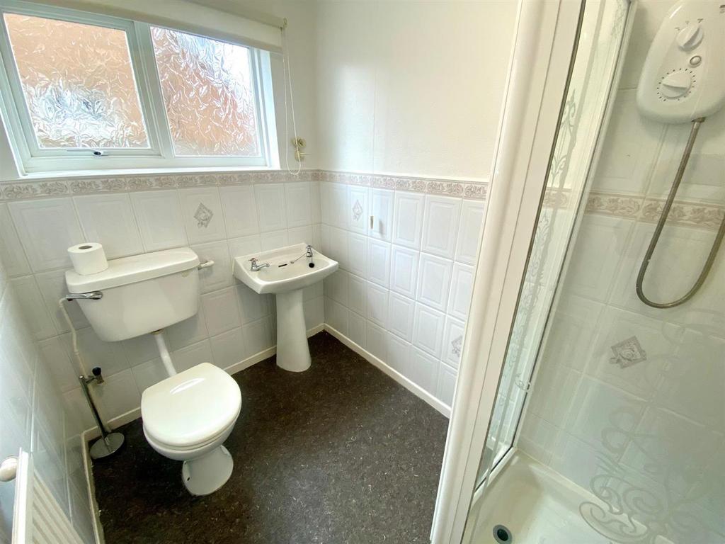 Shower room.jpg