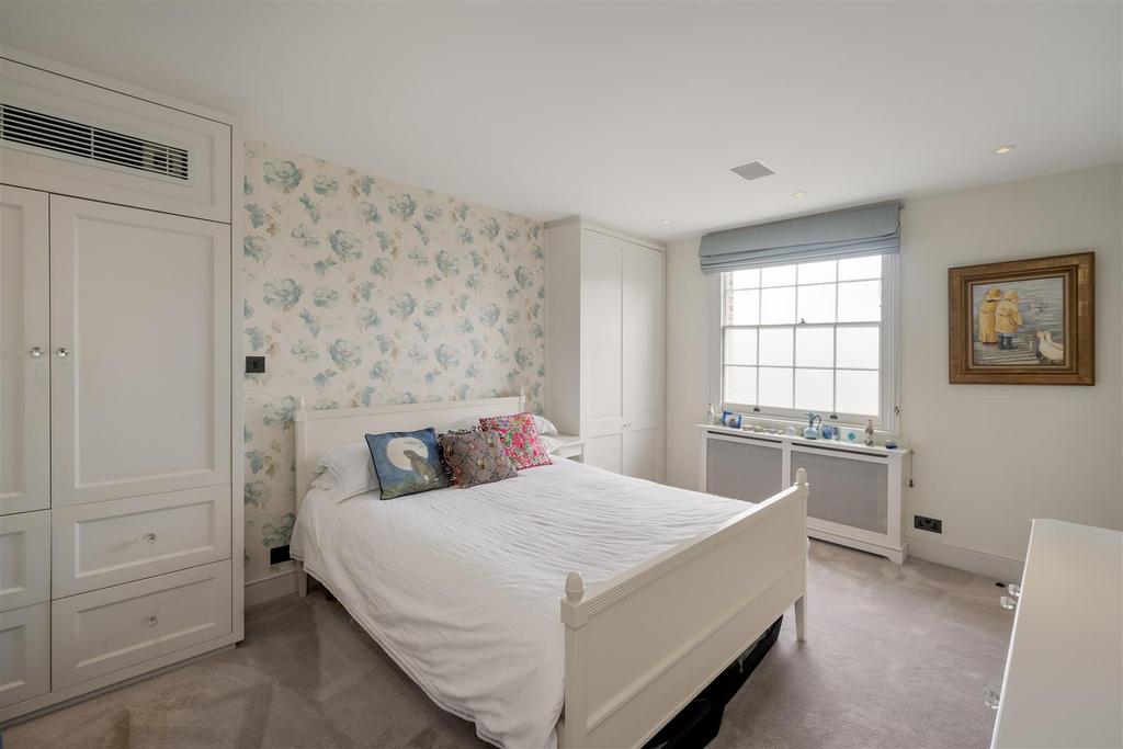 Maskells-32 Norland Square-17 Hi.jpg