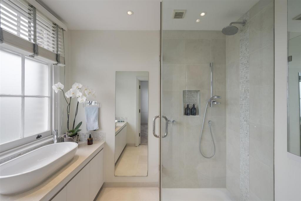 Maskells-32 Norland Square-18 Hi.jpg