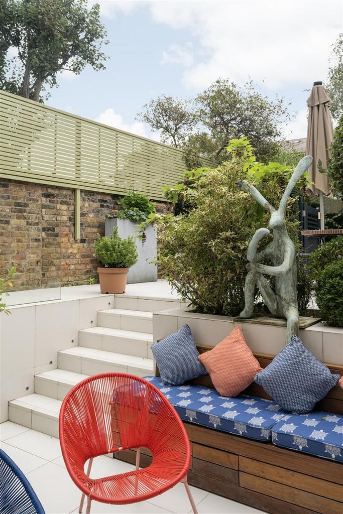 Maskells-32 Norland Square-6 Hi.jpg