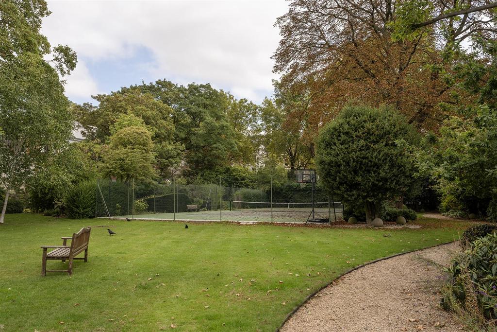 Maskells-32 Norland Square-38 Hi.jpg