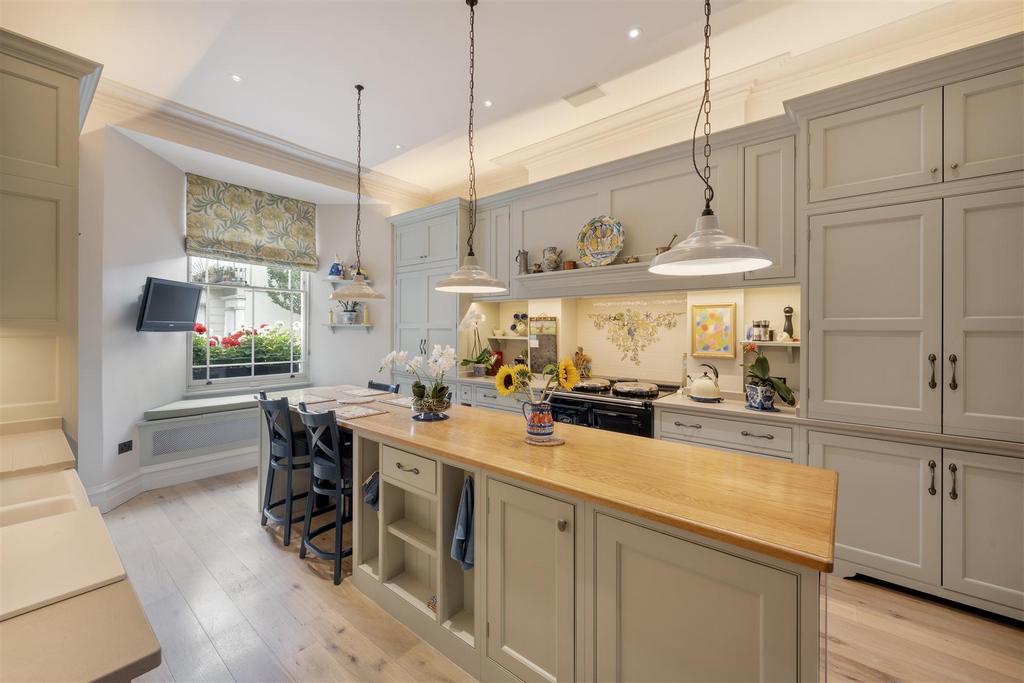 Maskells-32 Norland Square-36 Hi.jpg