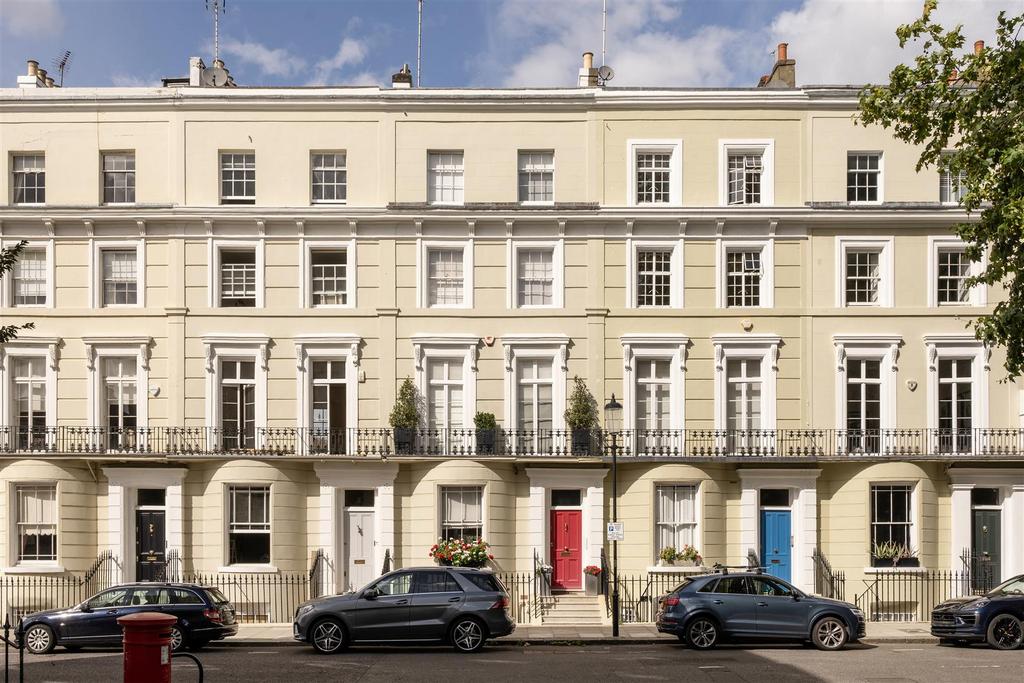 Maskells-32 Norland Square-1 Hi.jpg