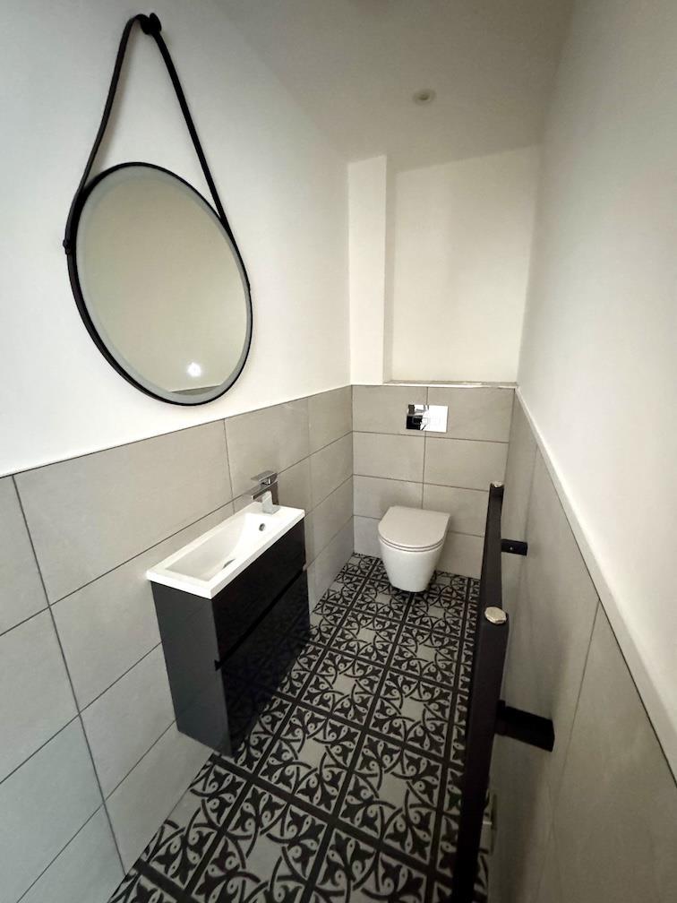 Sample Photo - WC