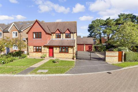 4 bedroom detached house for sale, Roseleigh Avenue, Maidstone ME16