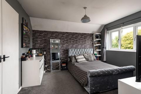 17 Nelson Road, Wouldham, Rochester, ME1 3YE