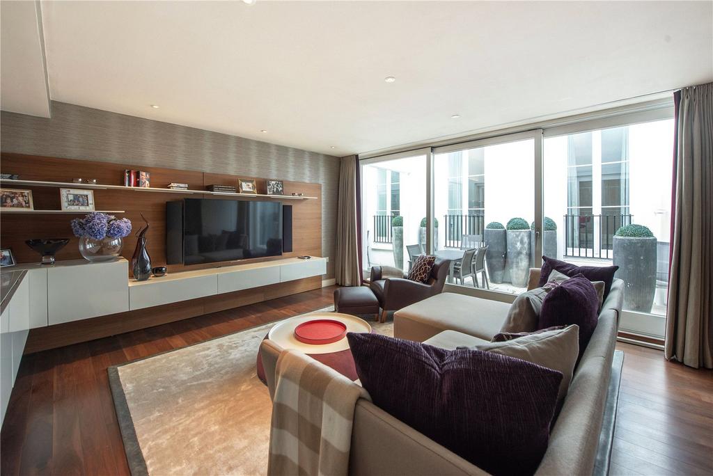 Family Room / Bed 4