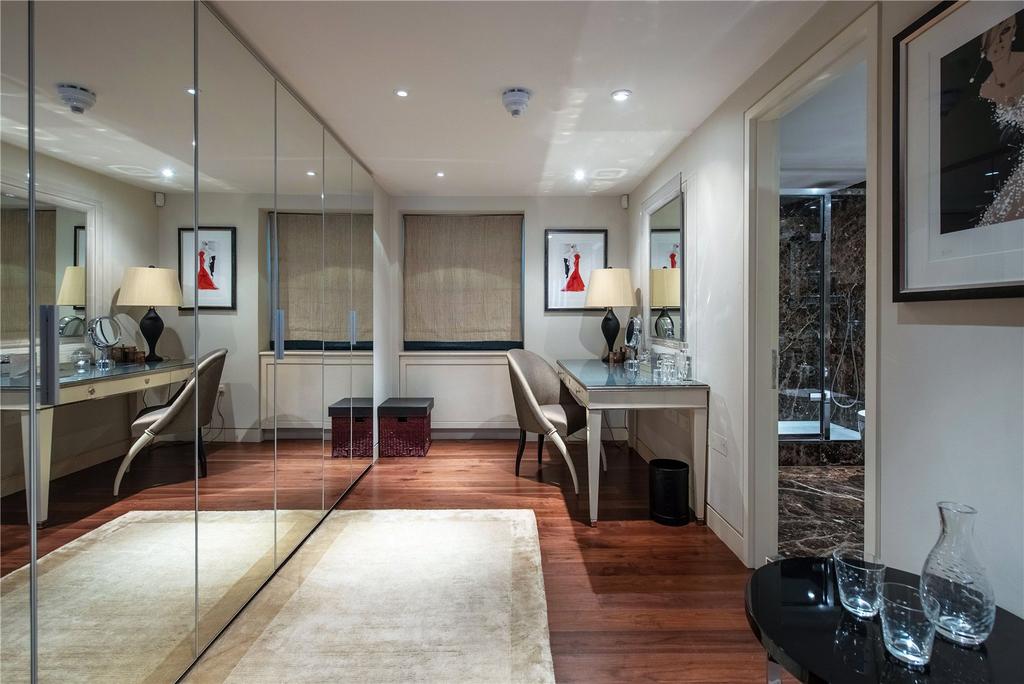 Dressing Area