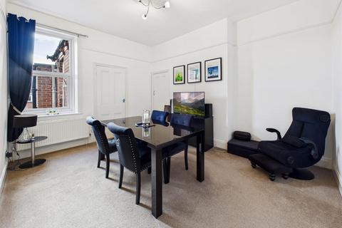 3 bedroom apartment for sale, Trevor Terrace, North Shields