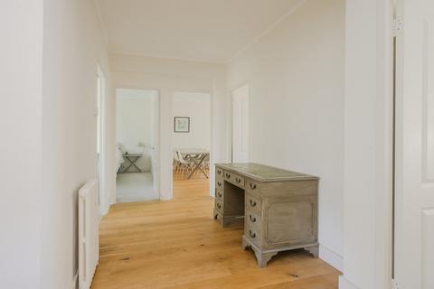 3 bedroom apartment for sale, Kingston Upon Thames KT2
