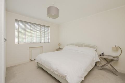 3 bedroom apartment for sale, Kingston Upon Thames KT2