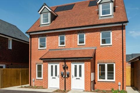 undefined, New Road, Swanmore, Southampton, Hampshire, SO32