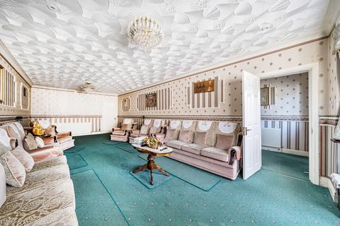 undefined, Kingshill Avenue, Kenton HA3 8JR