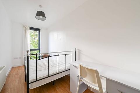 3 bedroom flat for sale, Fawe Street, E14, Tower Hamlets, London, E14