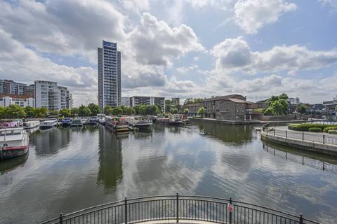 262 Boardwalk Place, London, E14 5SH