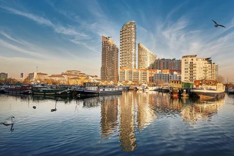 262 Boardwalk Place, London, E14 5SH