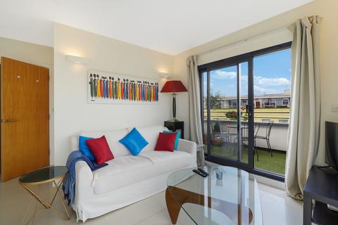 2 bedroom flat for sale, Farm Lane, London, SW6