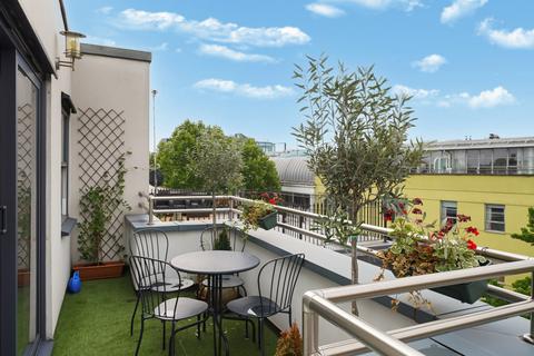 2 bedroom flat for sale, Farm Lane, London, SW6