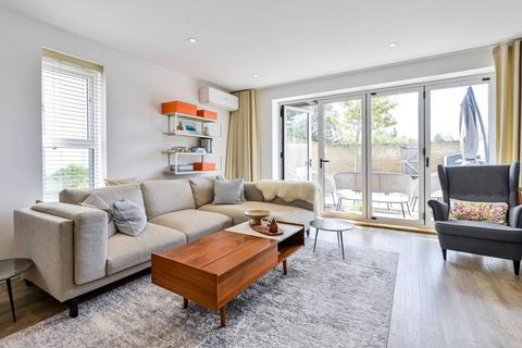 undefined, Sycamore Avenue, Woking, GU22