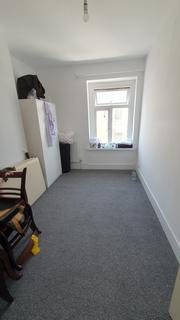 1 bedroom in a house share to rent, Emerald Street, Cardiff, CF24