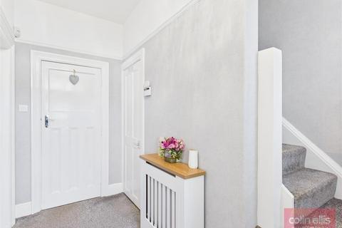 4 bedroom detached house for sale, Main Street, Cayton