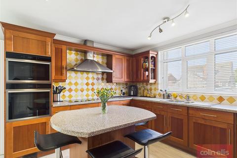 4 bedroom detached house for sale, Main Street, Cayton