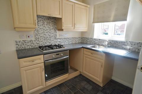 2 bedroom terraced house to rent, Wakelam Drive, Doncaster