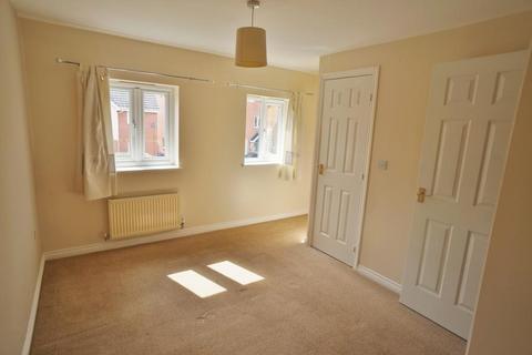 2 bedroom terraced house to rent, Wakelam Drive, Doncaster