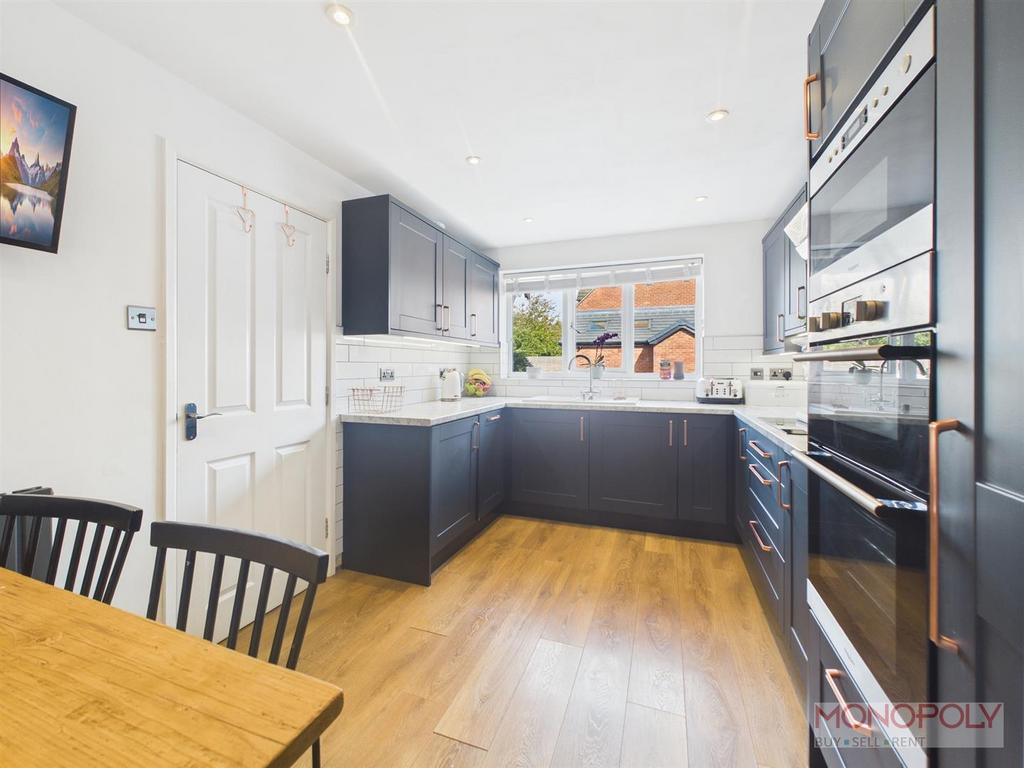 CAM03815 G0-PR0344-STILL005.jpg