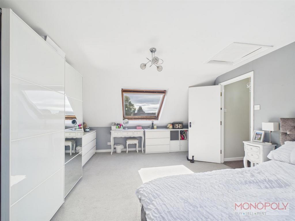 CAM03815 G0-PR0344-STILL027.jpg