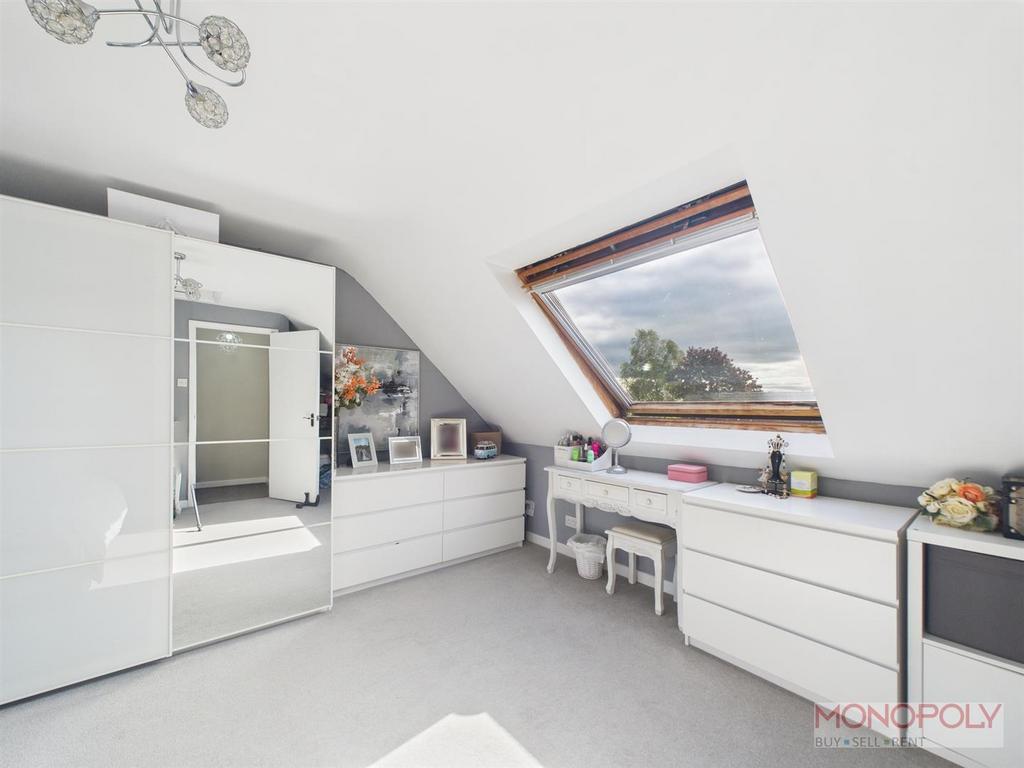 CAM03815 G0-PR0344-STILL026.jpg