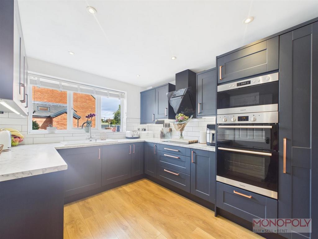 CAM03815 G0-PR0344-STILL002.jpg