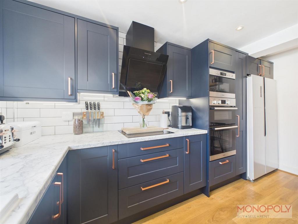 CAM03815 G0-PR0344-STILL004.jpg