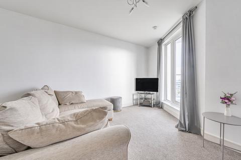 2 bedroom flat for sale, Ocean Way, Ocean Village, Southampton, Hampshire, SO14
