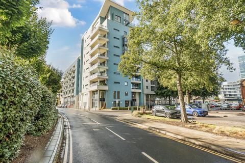 2 bedroom flat for sale, Ocean Way, Ocean Village, Southampton, Hampshire, SO14