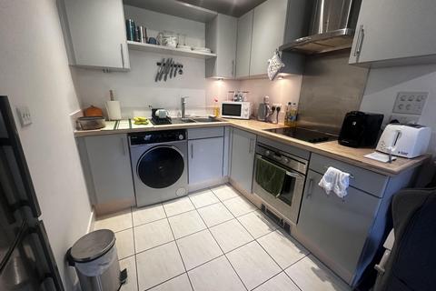 1 bedroom apartment for sale, Breakwater House, Cardiff bay CF11