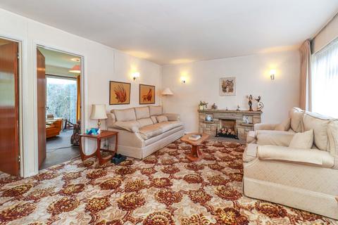 4 bedroom detached house for sale, Hazlemere Road, Penn, Buckinghamshire, HP10