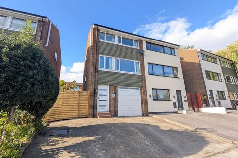 Cliffe Terrace, Baildon, Shipley, BD17
