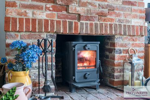 undefined, High Street, East Meon, GU32