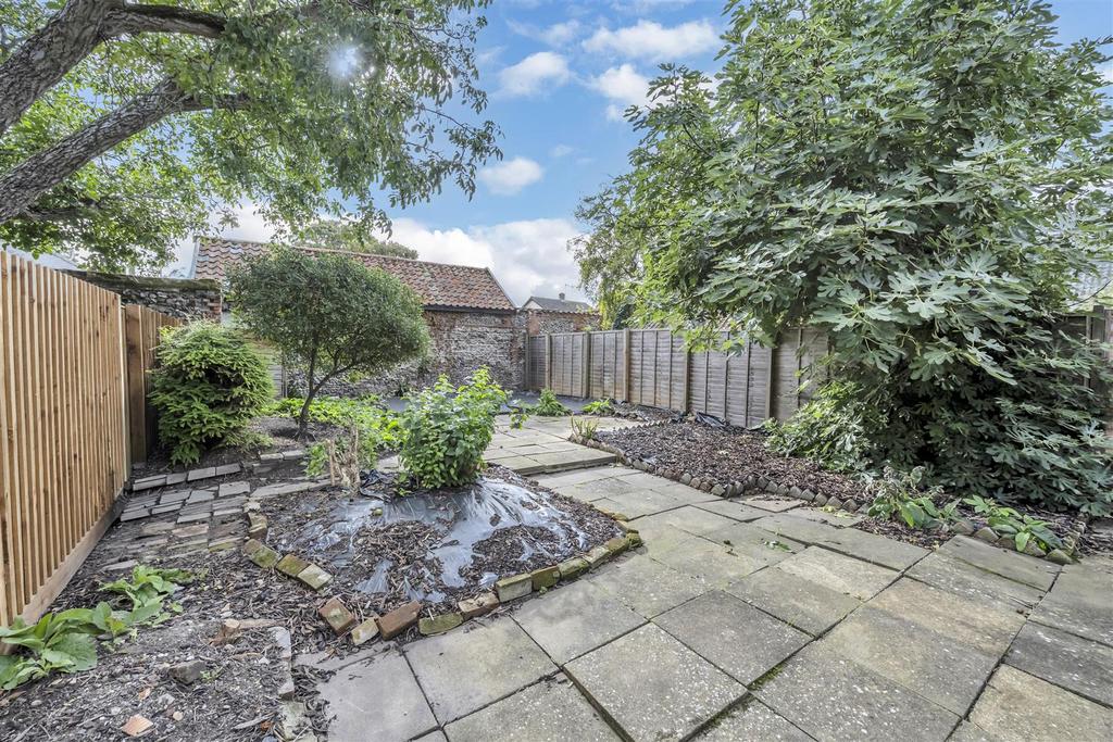 Property 1.jpg