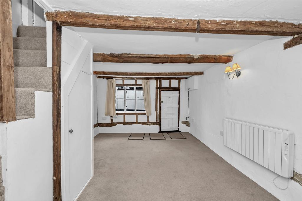 Property 1.jpg
