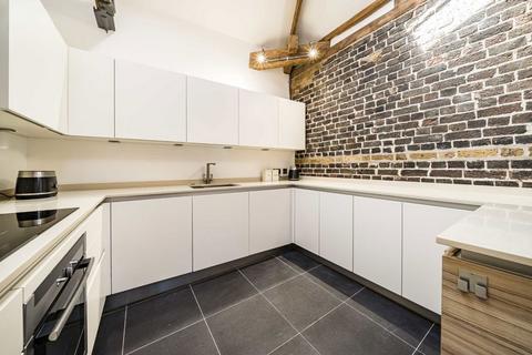 2 bedroom flat for sale, Hertsmere Road, London E14