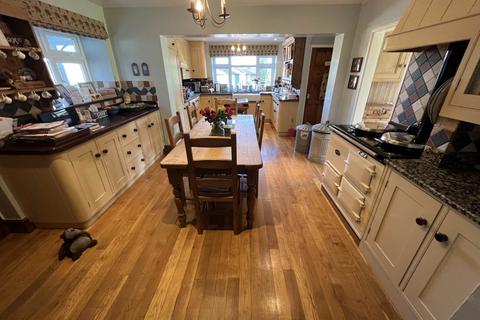 6 bedroom detached house to rent, Whatley, Nr Frome, Somerset