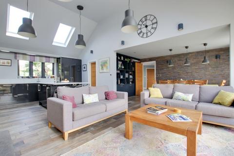 undefined, Spring Road, Lymington, SO41