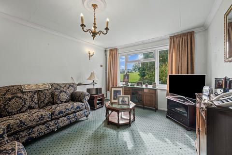 undefined, Hillside Crescent, Weldon, NN17