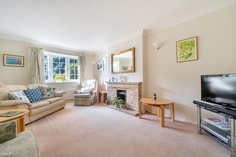 4 bedroom detached house for sale, Davies Close, Surrey GU7