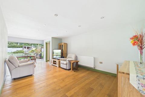undefined, Columbia Drive, Worcester, Worcestershire, WR2
