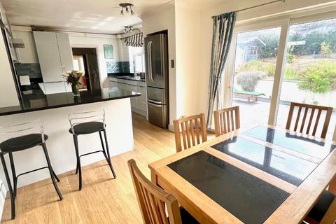 4 bedroom detached house for sale, 7 Alfred Terrace, Platte Saline, Aderney